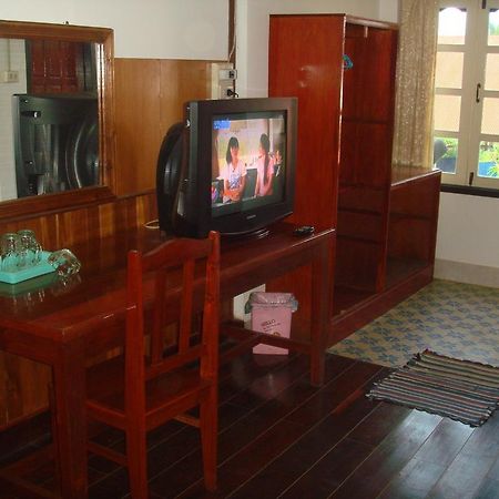 Champa Hotel Pakse Exterior foto