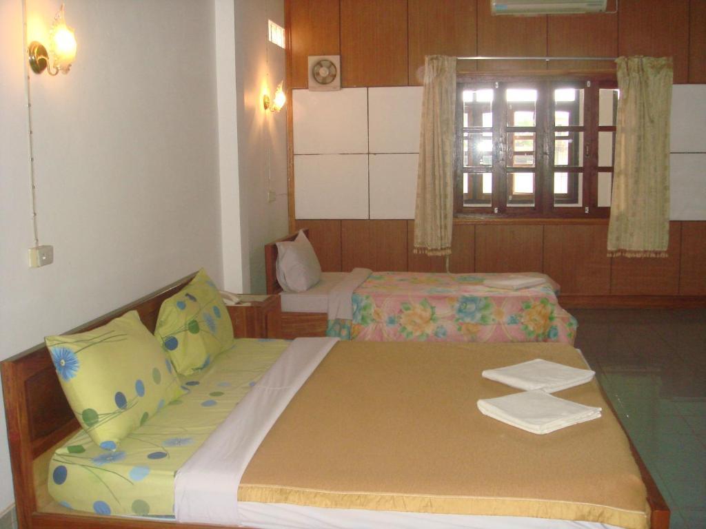 Champa Hotel Pakse Exterior foto